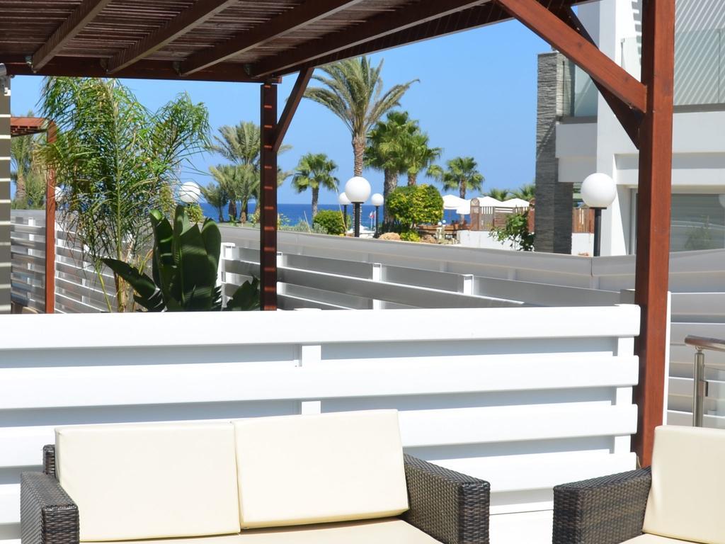 Athena Beach Villas Pernera Bagian luar foto