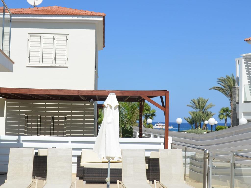 Athena Beach Villas Protaras Bagian luar foto