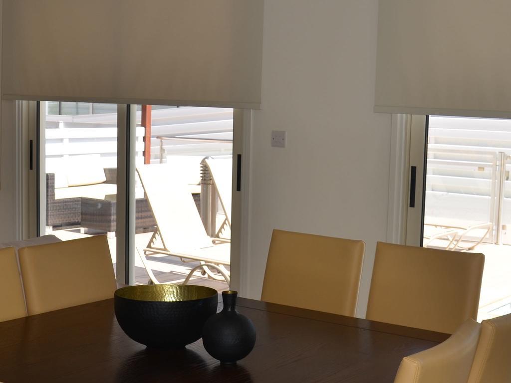 Athena Beach Villas Protaras Bagian luar foto