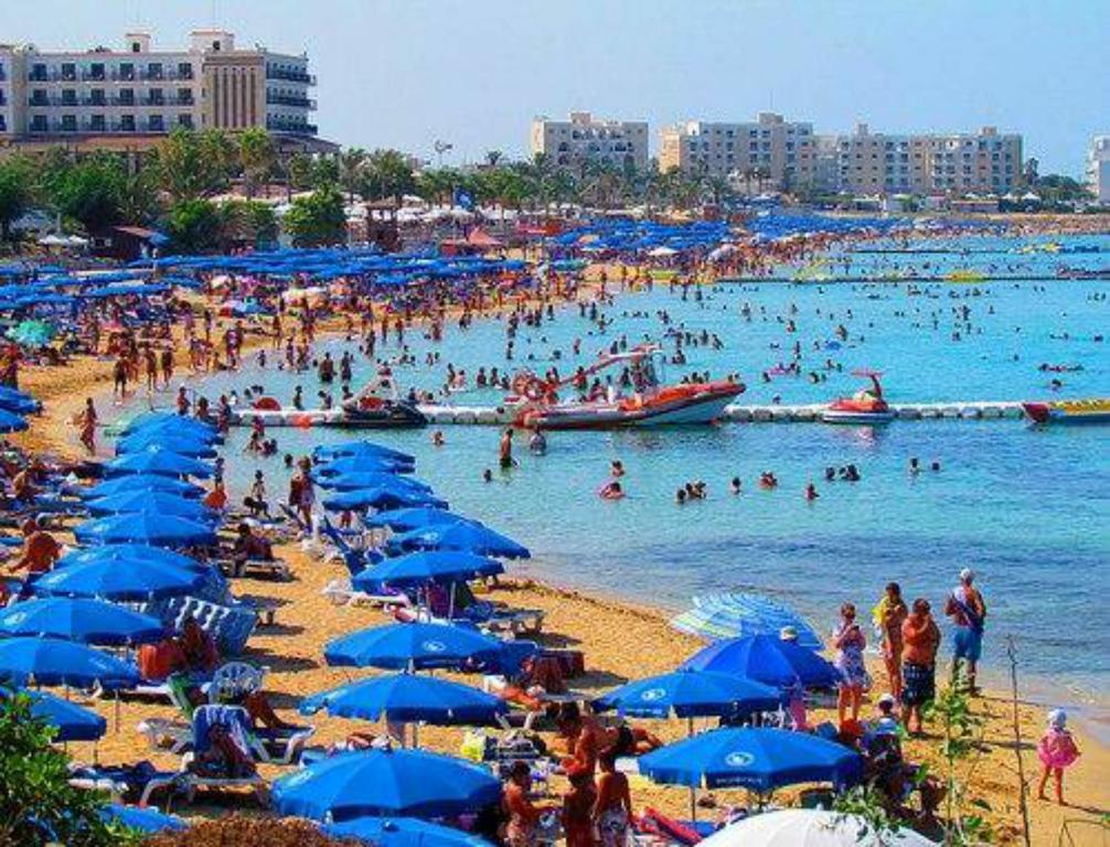 Athena Beach Villas Protaras Bagian luar foto