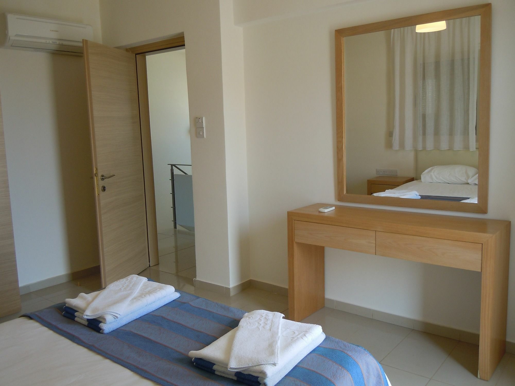 Athena Beach Villas Protaras Bagian luar foto