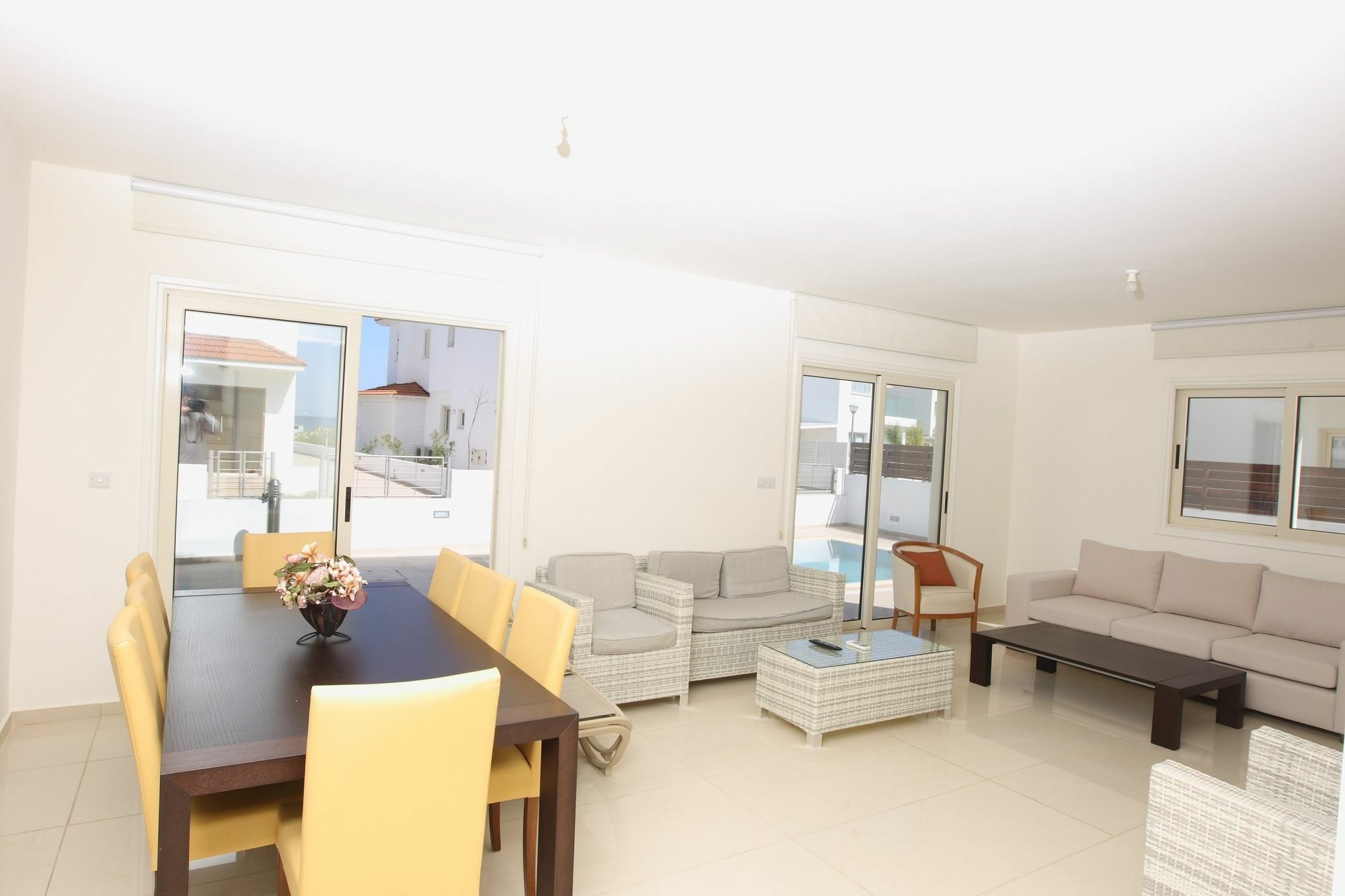 Athena Beach Villas Pernera Bagian luar foto